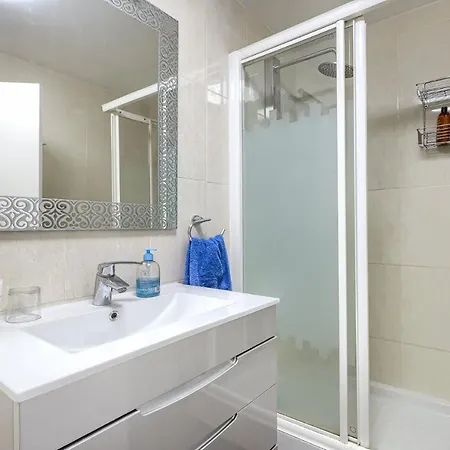 Encanto Andaluz A 100 Metros De La Playa Фуэнхирола